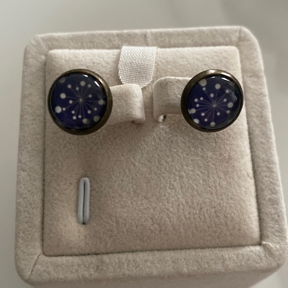 Vintage minimalists earrings